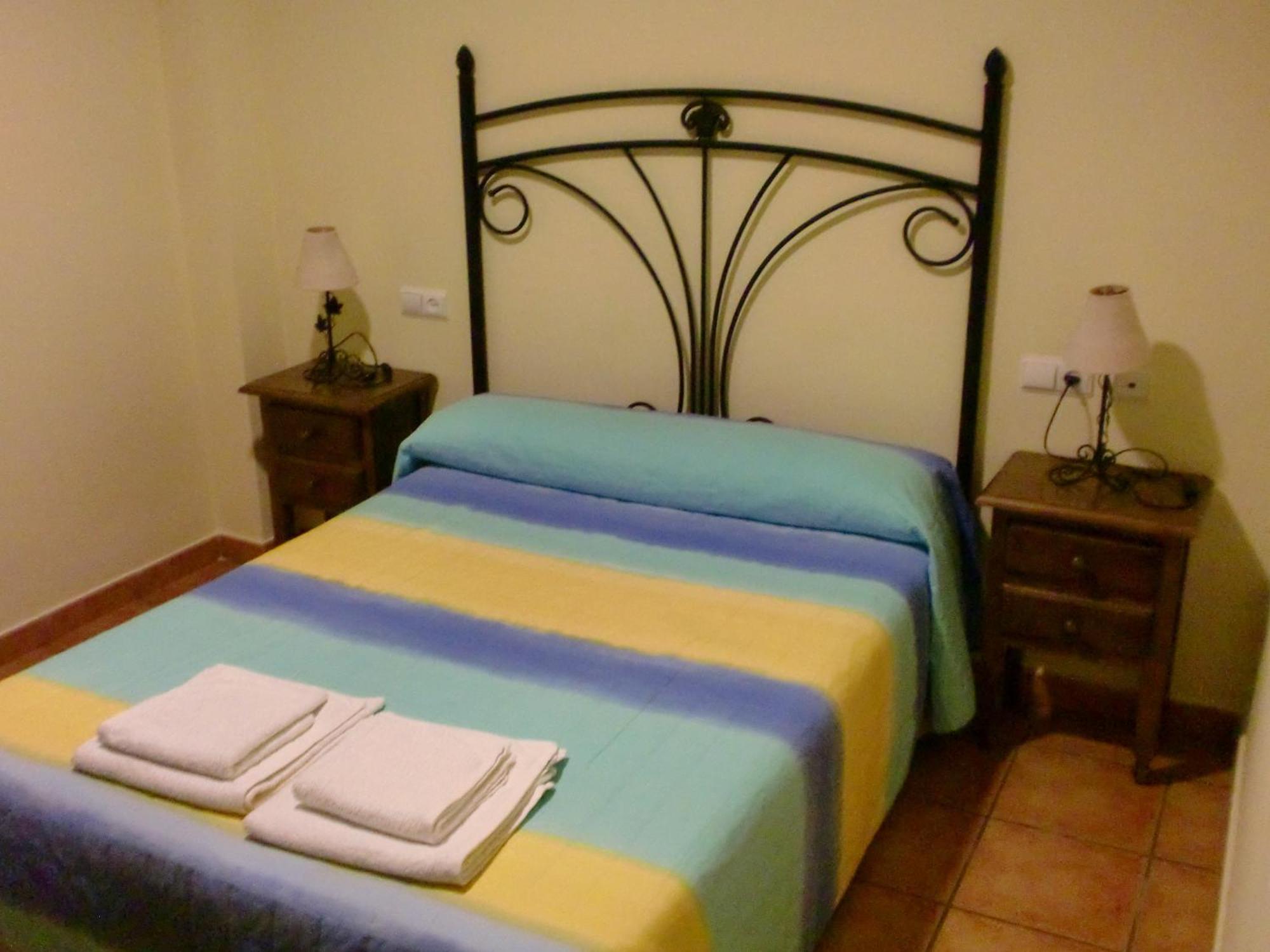 Hostal Las Tres Jotas Hotel Alcaracejos Bilik gambar