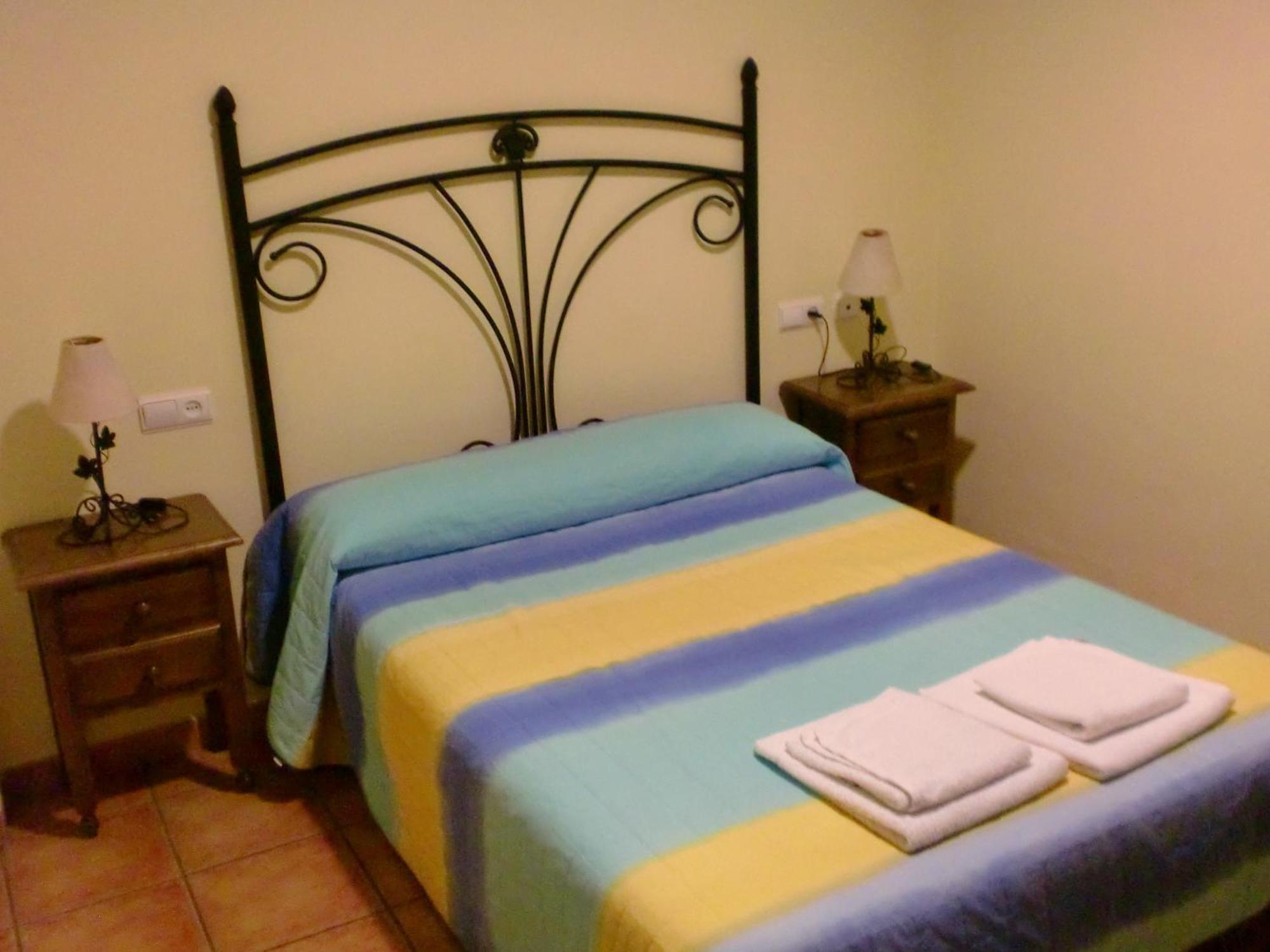 Hostal Las Tres Jotas Hotel Alcaracejos Bilik gambar